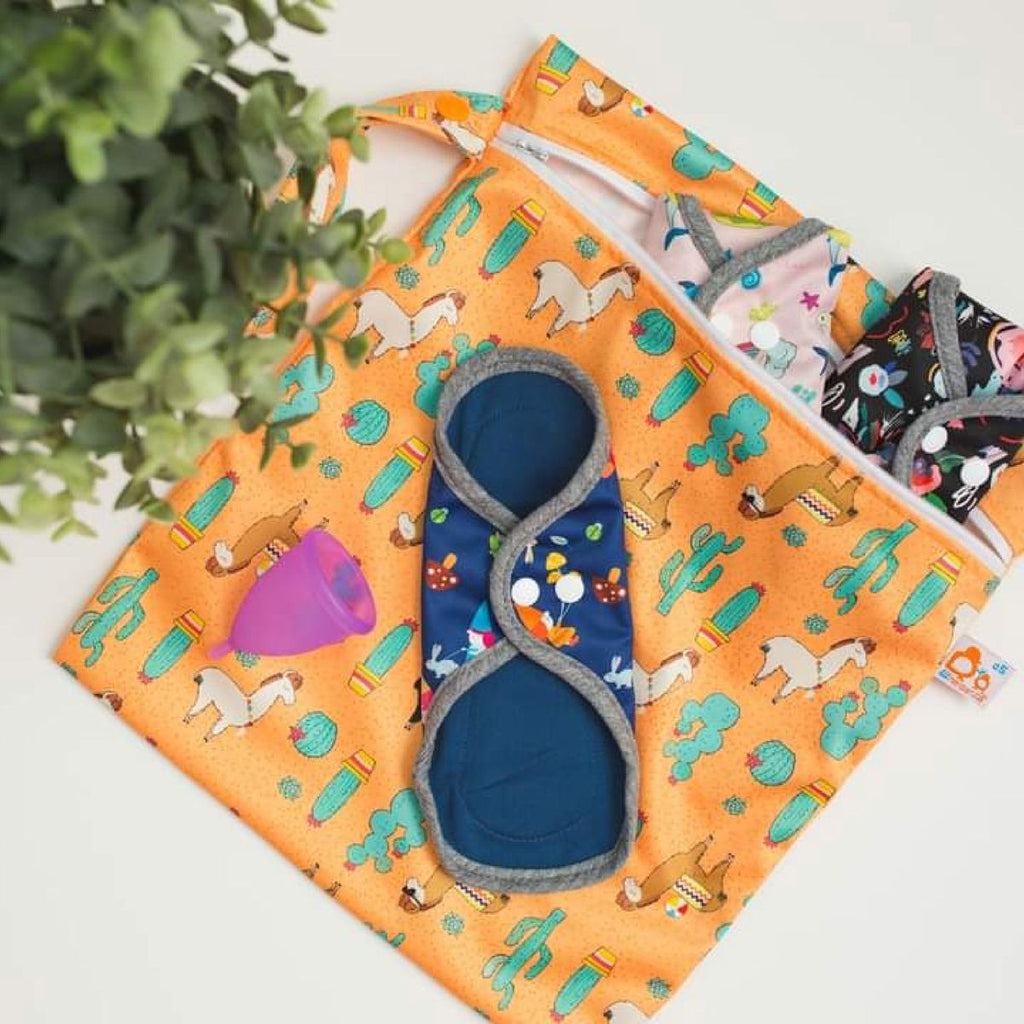 reusable cloth pads with menstrual cup 