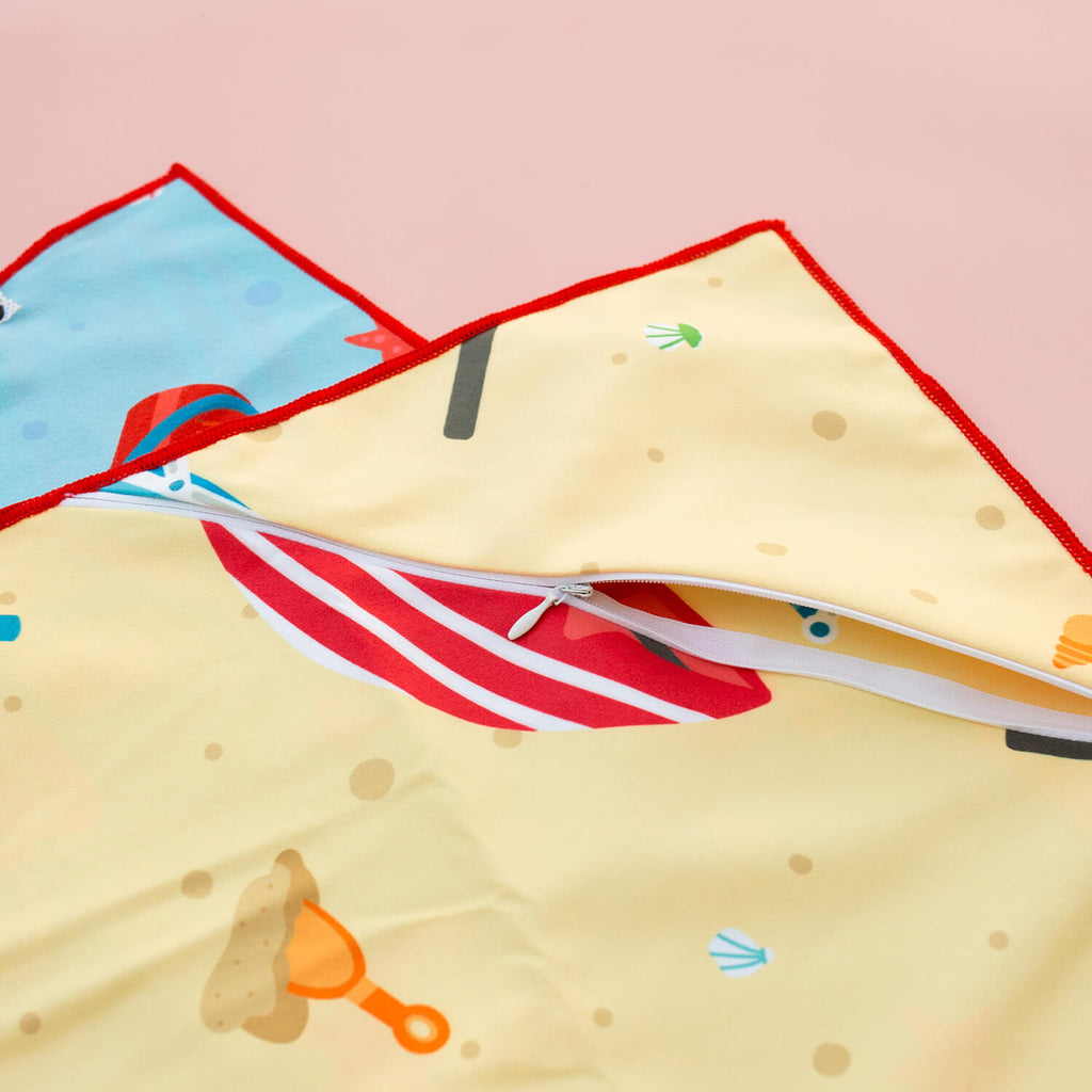 Moasis_Towel_Original_-_Pelicans_Print_003