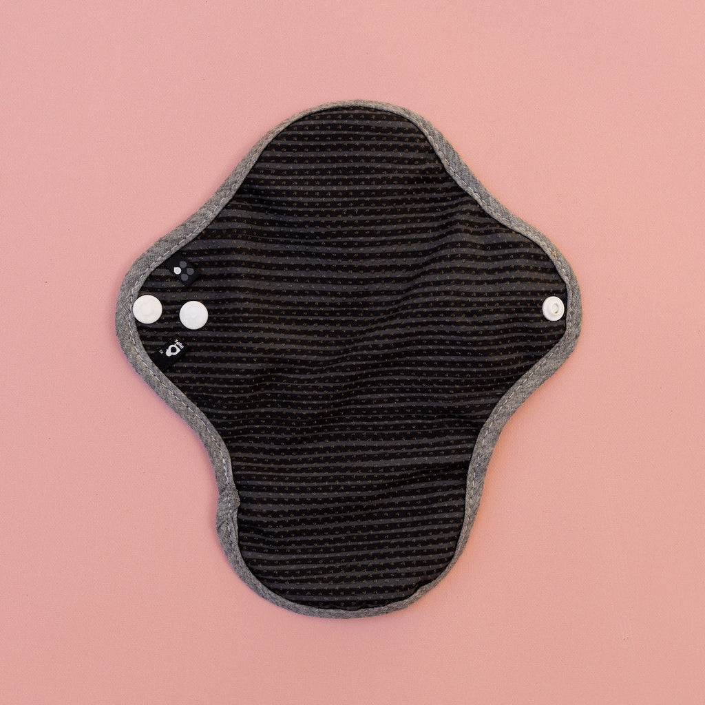 Image for HyPs Active Reusable Pad - size Liner, design Black Lines